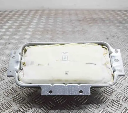 Mercedes-Benz GLE (W166 - C292) Passenger airbag