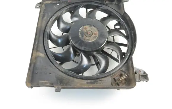 Opel Astra H Fan set 0130303957 24467442 24467444