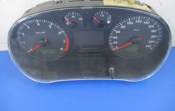 Seat Toledo II (1M) Speedometer (instrument cluster) 1M0920800A