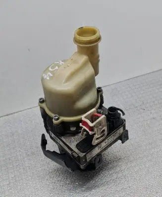 Renault Sandero II Power steering pump 491101552R 65102008