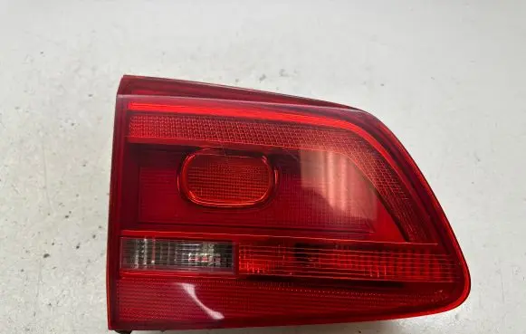Volkswagen Touran II Tailgate rear/tail lights 176452 176443