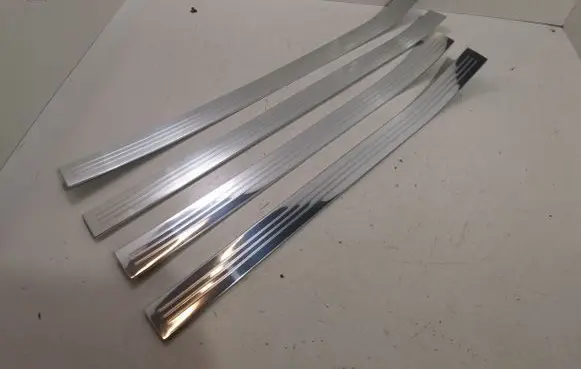 Mercedes-Benz S W221 sill trim set (inner) A2216802035 A2216801935 A2216800335