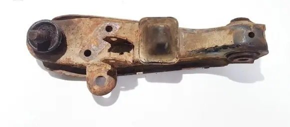 Hyundai H-100 Front lower control arm/wishbone