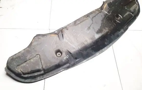 Mercedes-Benz E W211 Engine splash shield/under tray 