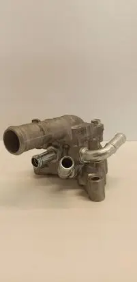 Suzuki Swift II Thermostat housing MK9