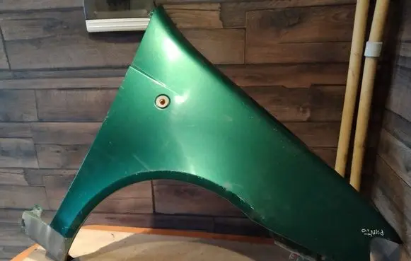 Fiat Punto (188) Fender
