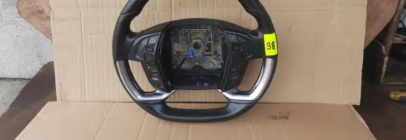 Citroen C4 II Picasso Steering wheel 96777869ZD