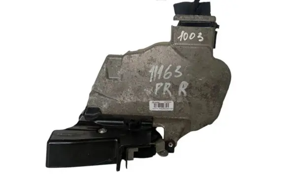 Volvo S40 Front door lock 30753661 A048069