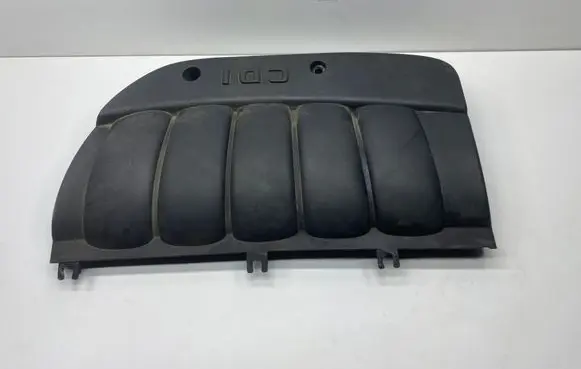 Mercedes-Benz E W211 Engine cover (trim) A6470100167