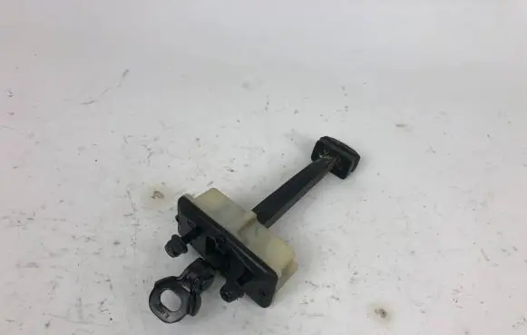 Maserati Ghibli Rear door check strap stopper