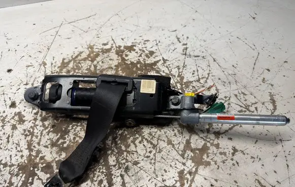 Volvo XC60 Front seatbelt