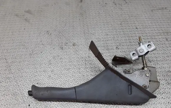 Handbrake/parking brake lever assembly