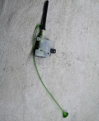 Fuel tank cap lock motor