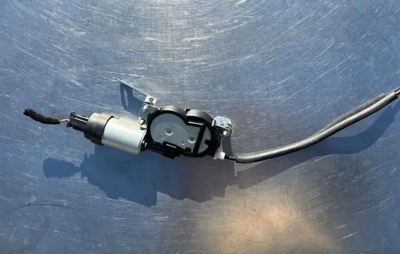 Volkswagen Phaeton Seat adjustment motor 2802500A 8901011
