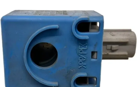 Toyota Auris E180 Central locking relay OYT25600 8974705010