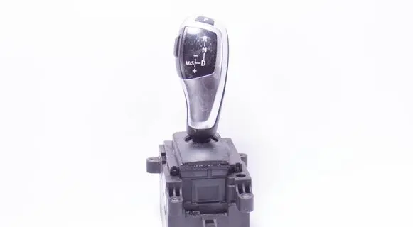 BMW 5 F10 F11 Gear shifter/selector 9251186