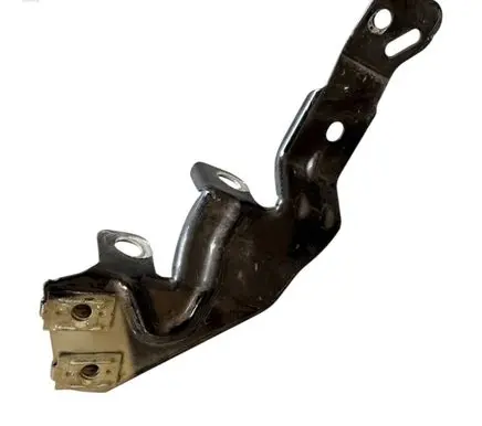 Opel Insignia B Fender mounting bracket 39063368