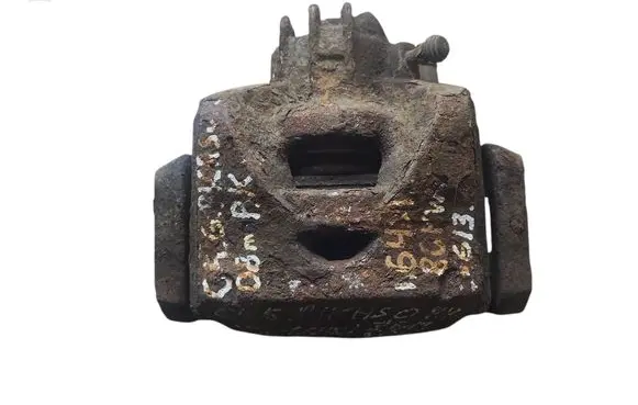Citroen C4 Grand Picasso Front brake caliper 