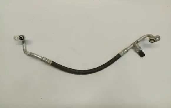 Tesla Model 3 Air conditioning (A/C) pipe/hose