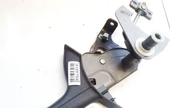 Hyundai i30 Handbrake/parking brake lever assembly 00037711
