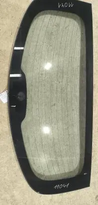 Nissan Qashqai+2 Rear windscreen/windshield window 