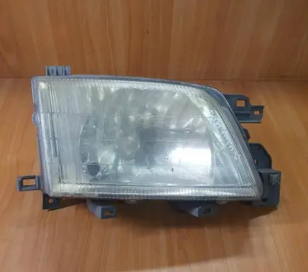Subaru Forester SF Headlight/headlamp