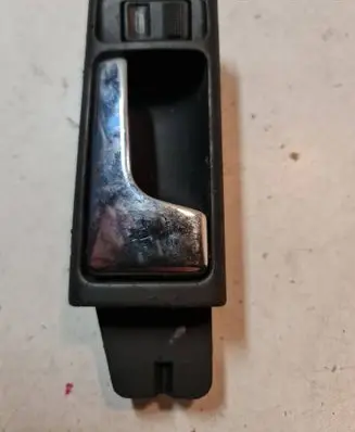 Audi A6 S6 C4 4A Front door interior handle 4A0837020A