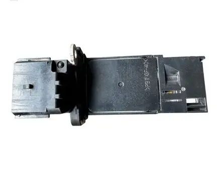 Chevrolet Volt II Mass air flow meter 22951817 AFH70M112 6215