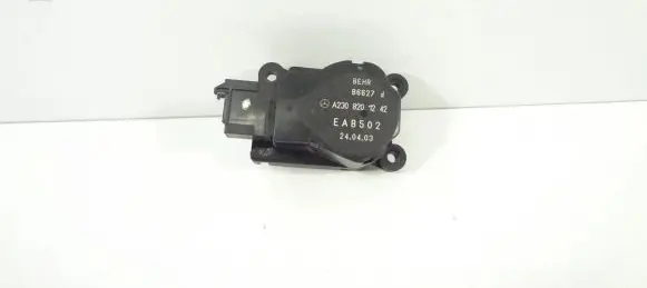 Mercedes-Benz SL R230 Climate control unit 2308201242 A2308201242