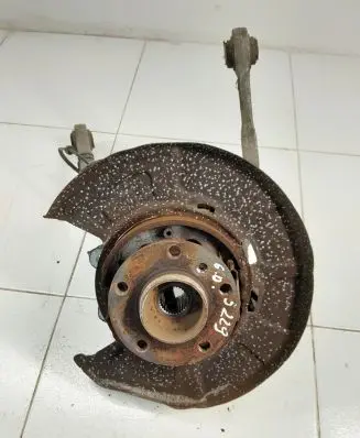 BMW X6 E71 Rear wheel hub NOCODE