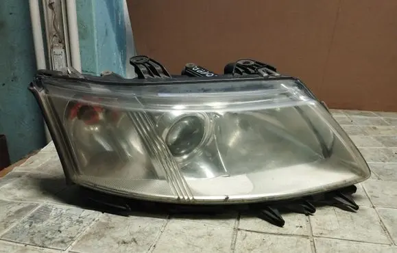 Saab 9-3 Ver2 Headlight/headlamp 