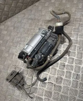Mercedes-Benz E W212 Air suspension compressor/pump A2123200404 ZGS004