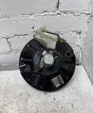 Peugeot 308 Brake booster 9675405480