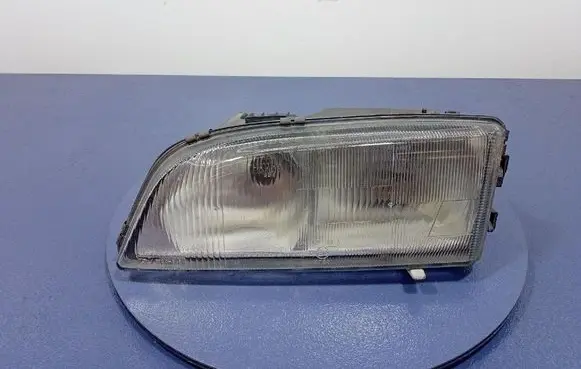 Volvo S70 V70 V70 XC Headlight/headlamp 147-343-00