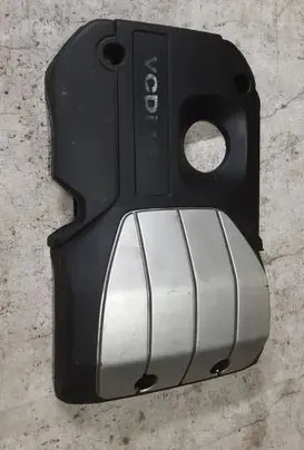 Chevrolet Captiva Engine cover (trim)