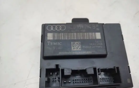 Audi Q7 4L Door central lock control unit/module 4L0959794B