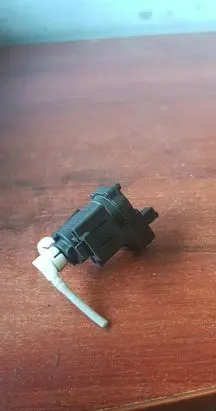 Mercedes-Benz CLK A209 C209 Turbo solenoid valve 203800178