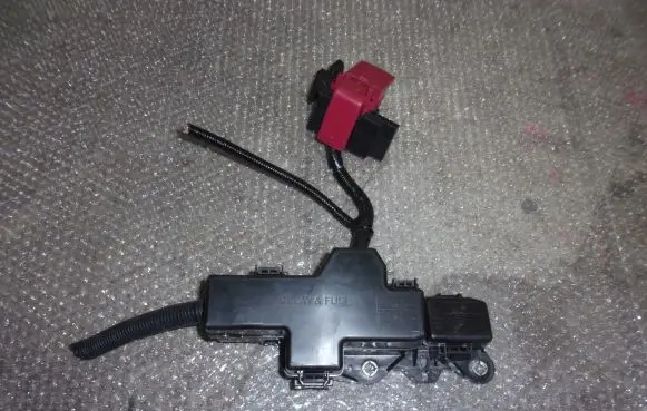 Toyota RAV 4 (XA50) Fuse box set 8266242720