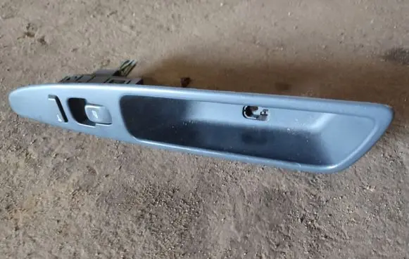 Volvo S40, V40 Electric window control switch 30889753