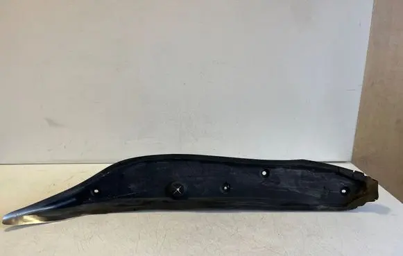 Mercedes-Benz EQC Fender end trim A2938890100