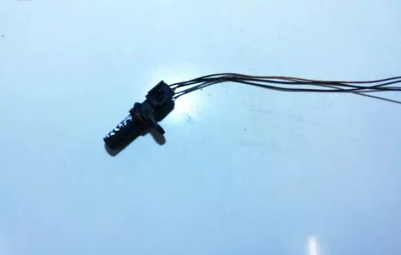 Jeep Compass Crankshaft position sensor 05033307ag