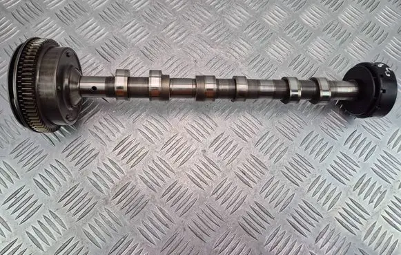 Mercedes-Benz E A207 Camshaft 2720504008 100820716 A2730100162