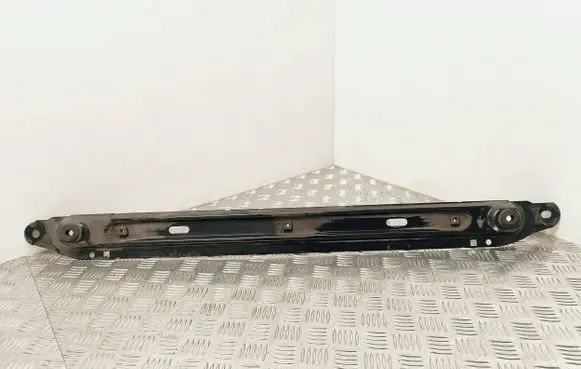 Peugeot 3008 I Bottom radiator support slam panel D04S03