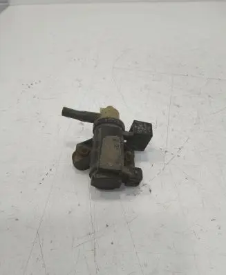 Opel Vectra C Electromagnetic valve 55561363