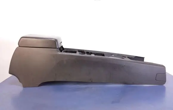 Volkswagen Touareg I Center console 7L6863762D