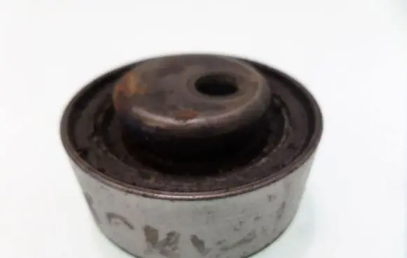Audi 100 S4 C4 Belt tensioner pulley 046130195B