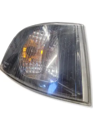 Volvo S40, V40 Front indicator light 30621832 01M100 30621834
