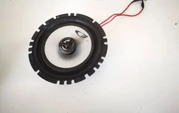 Fiat Punto (188) Front door speaker