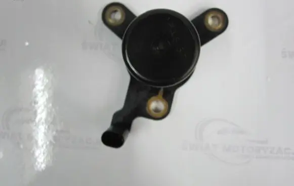 Mercedes-Benz C W204 Oil level sensor A0011530532