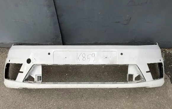 Volkswagen Caddy Front bumper 2K5807221
